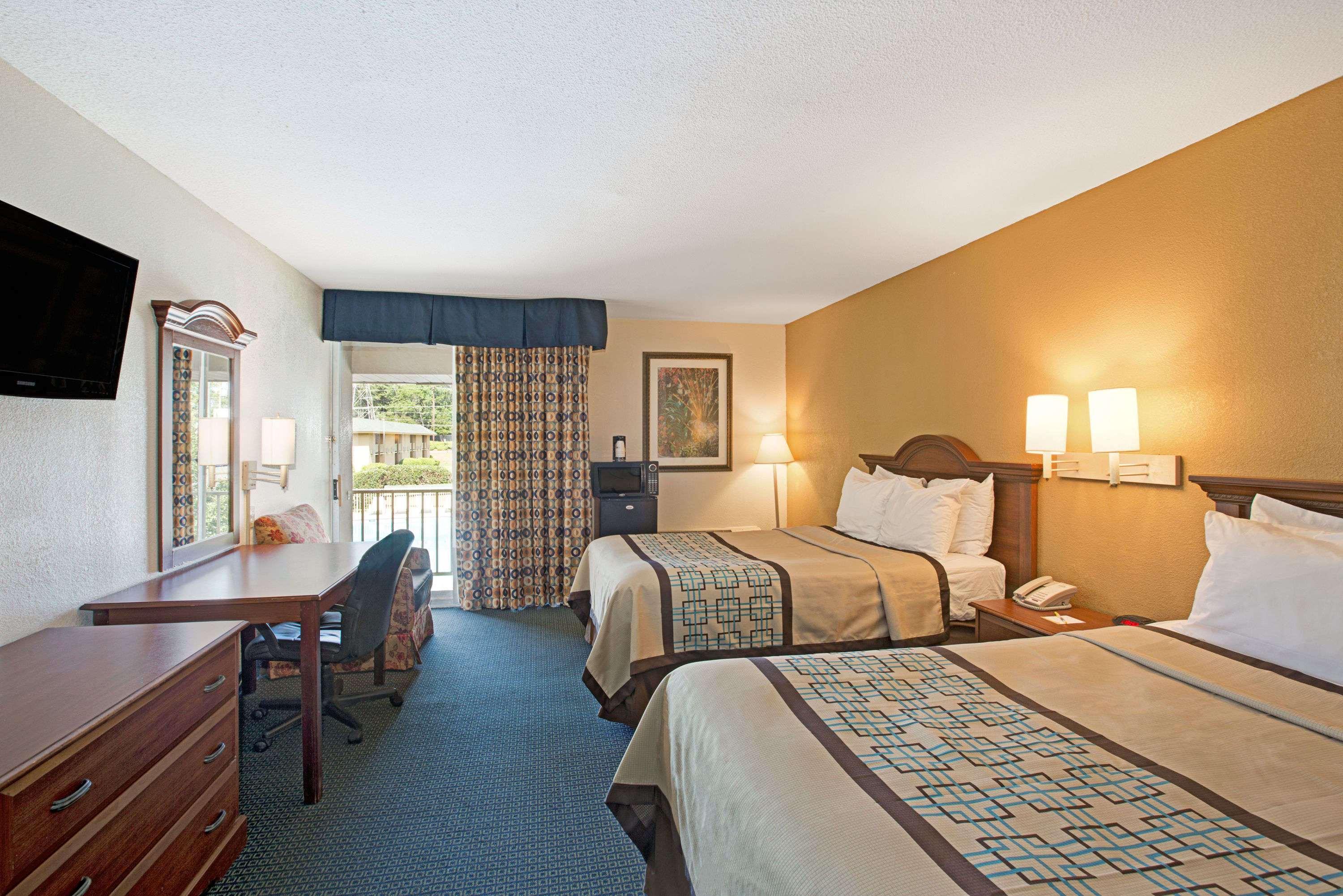 Days Inn By Wyndham Charlotte/Woodlawn Near Carowinds Luaran gambar